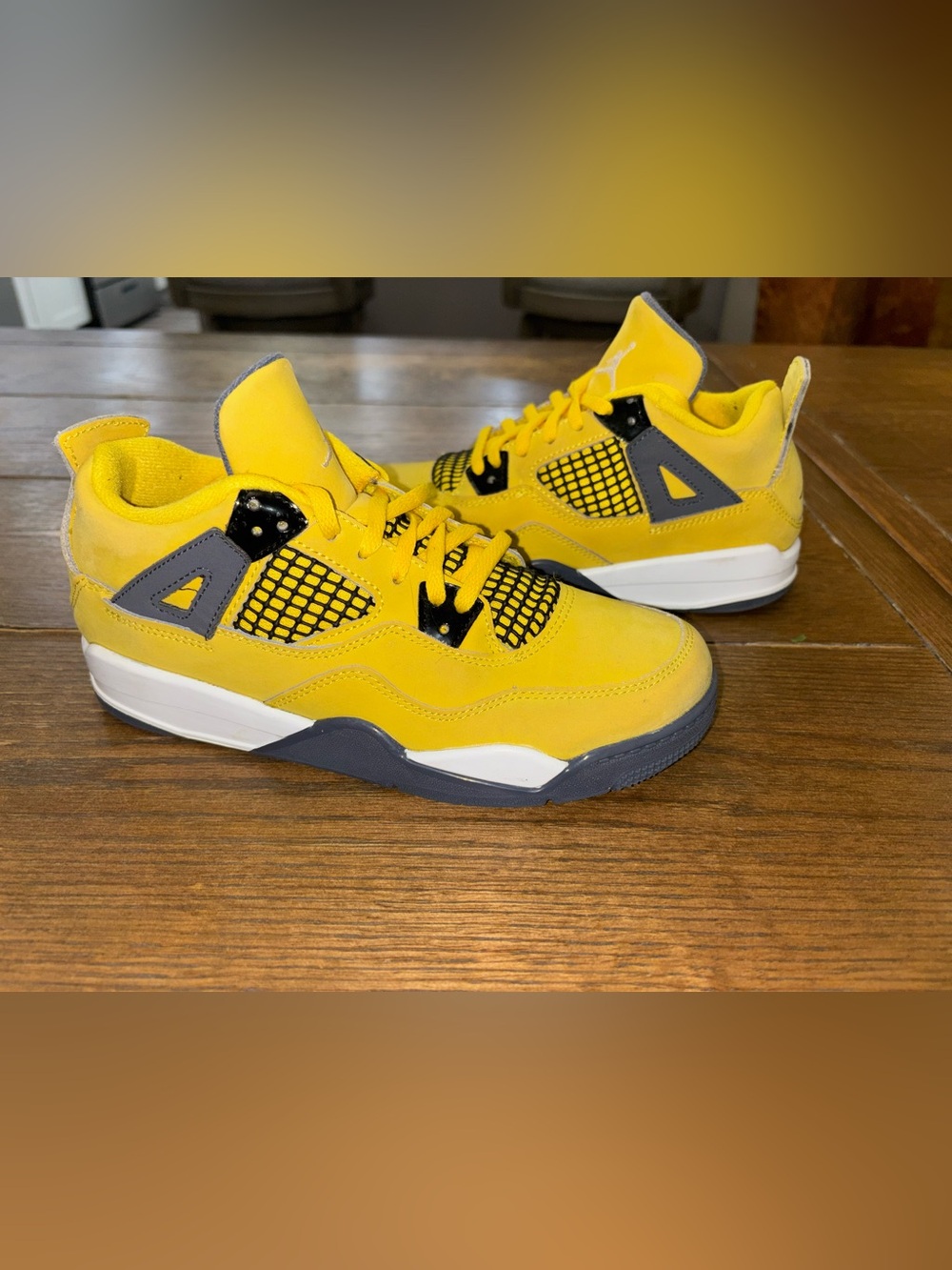 Air Jordan 4 Retro - "Lightning"